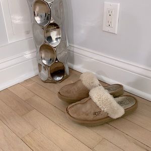 Ugg Scuffette II slippers, condition:worn